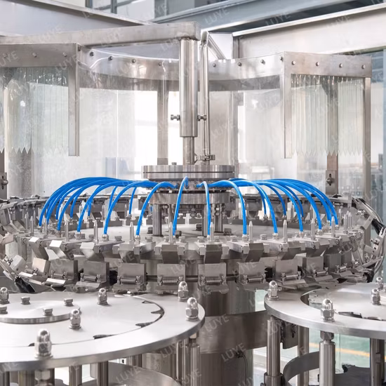 Ligne de production automatique d'eau potable de bouteilles PET 3 en 1 Machines de capsulage de remplissage de lavage de boissons Machine d'embouteillage et de scellage de remplissage d'eau pure minérale